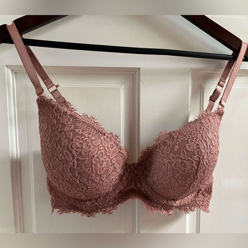 Aerie Real Power Plunge bra 34D